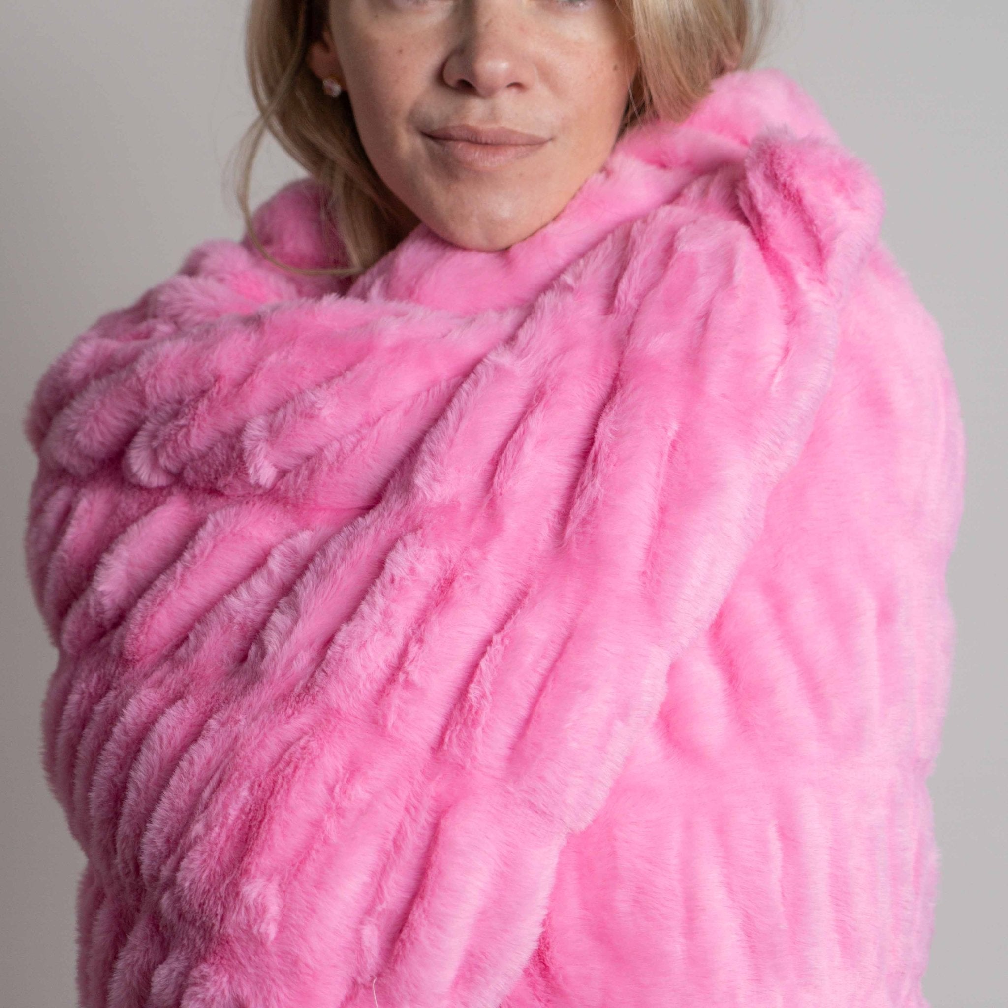 Ripple Faux Fur Blanket - Hot Pink - Sunday Blankets